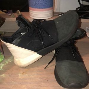 Adidas Tubular Defiant Shoes